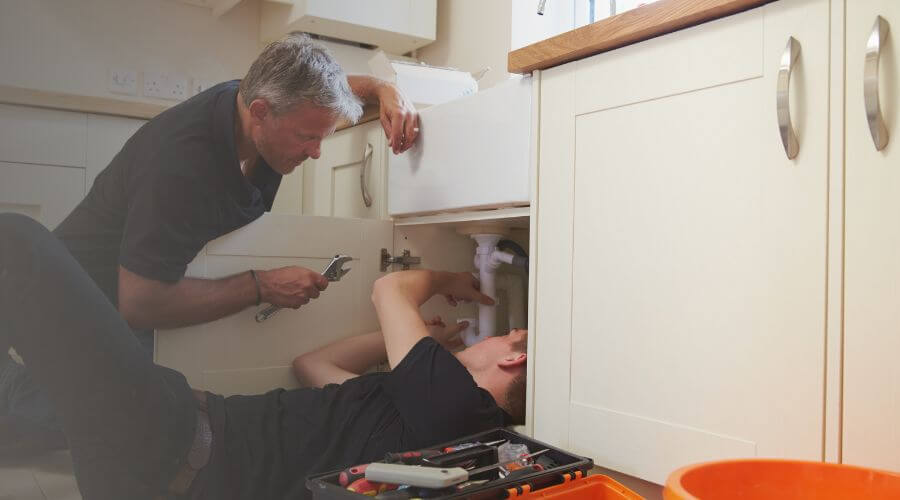 Professional burst pipe repair services in Mound City, IL